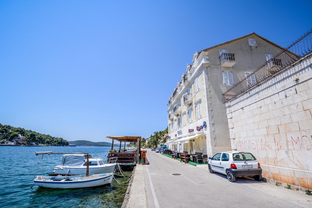 Hotel Sidro ミルナ エクステリア 写真