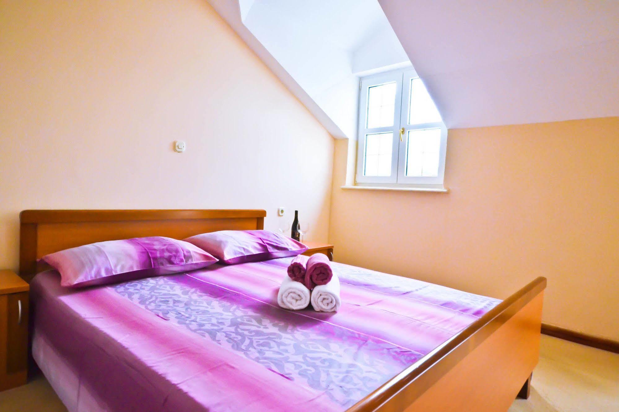 Hotel Sidro ミルナ エクステリア 写真